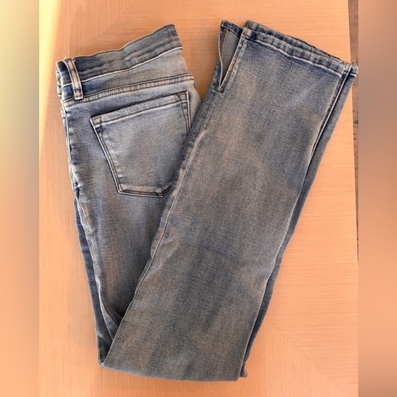 KanCan Split Hem Light Blue Jeans Size 9/28 - Picture 4 of 7